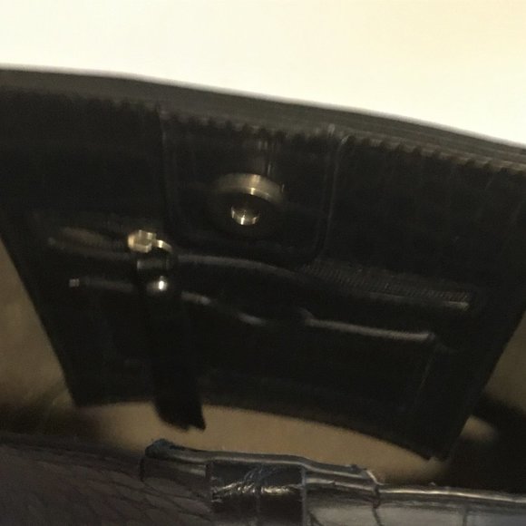 Faux Reptile Crossbody Bag - Picture 2 of 4